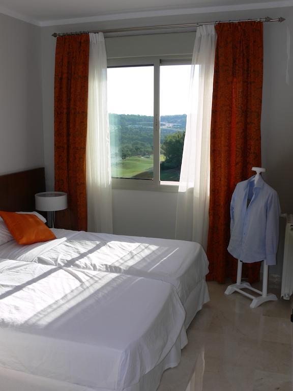 Villa In Spain At Las Colinas Golf & Country Club Dehesa de Campoamor  Номер фото